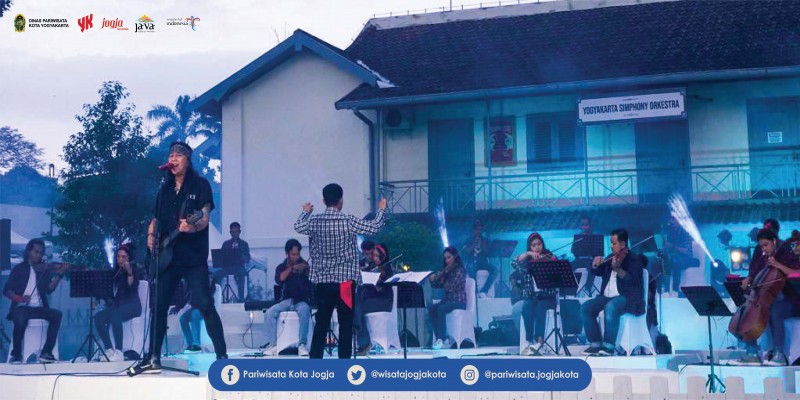 Yogyakarta Simphony Orkestra Bawa Kembali Kenangan Lagu 90-an